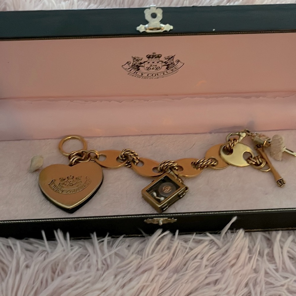 Gold-tone Juicy Couture bracelet ! Nostalgia!!!